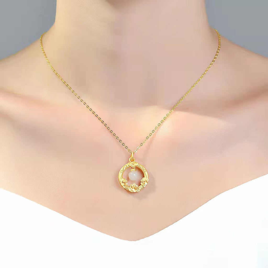 Charming Gold Necklace for Any Occasion