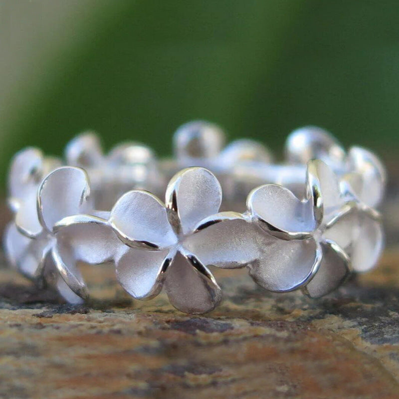 Charming Silver Bracelet for Any Occasion