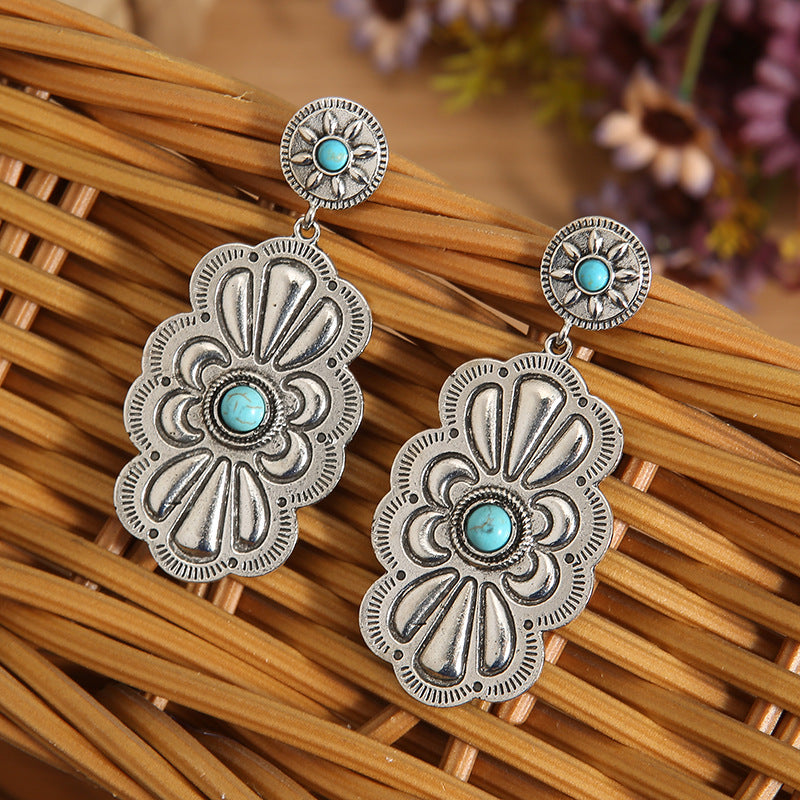 Elegant Earring for Every Occasion