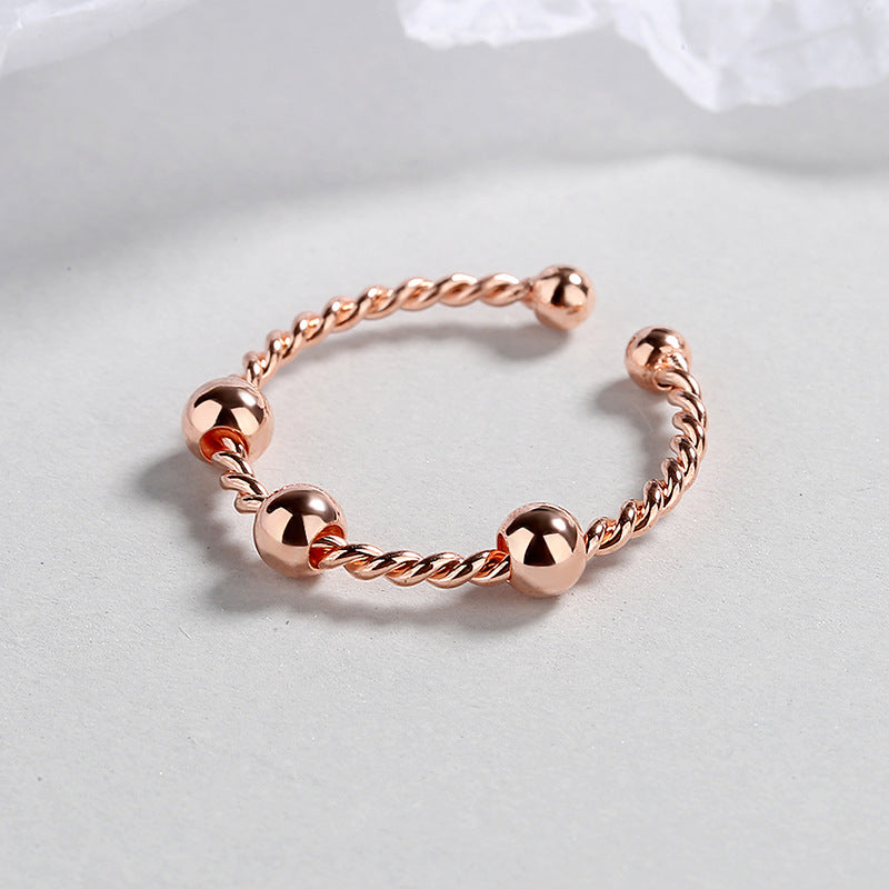 Romantic Gold Ring for Special Moments