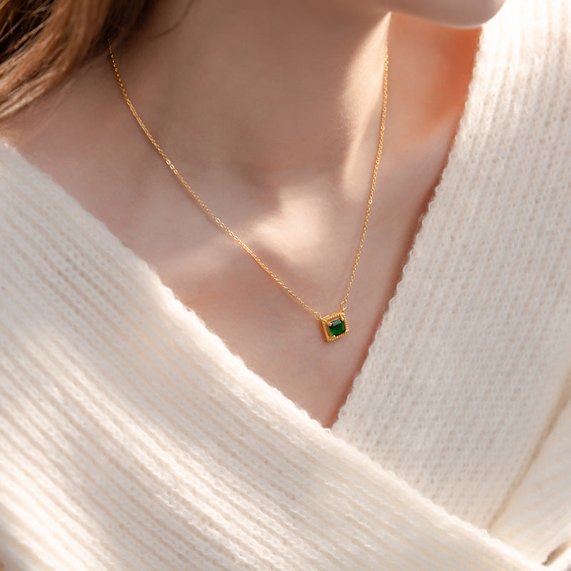 Classic Necklace with Timeless Appeal