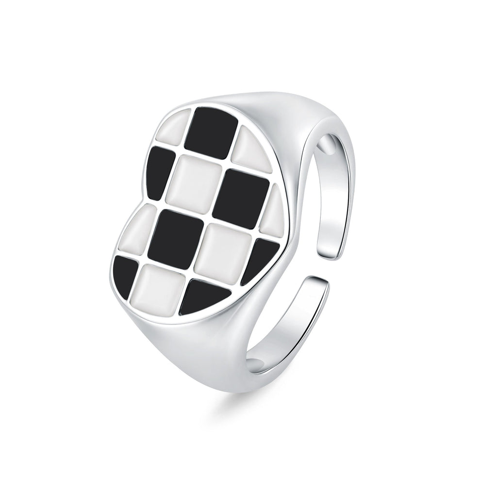 Classic Ring with Timeless Appeal