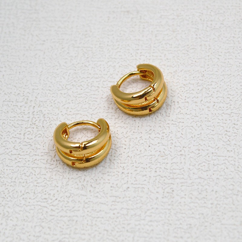 Elegant Gold Earring for Every Occasion