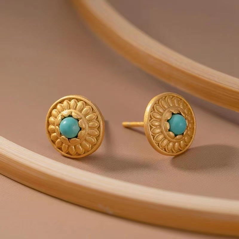 Beautiful Silver Earring with Unique Style
