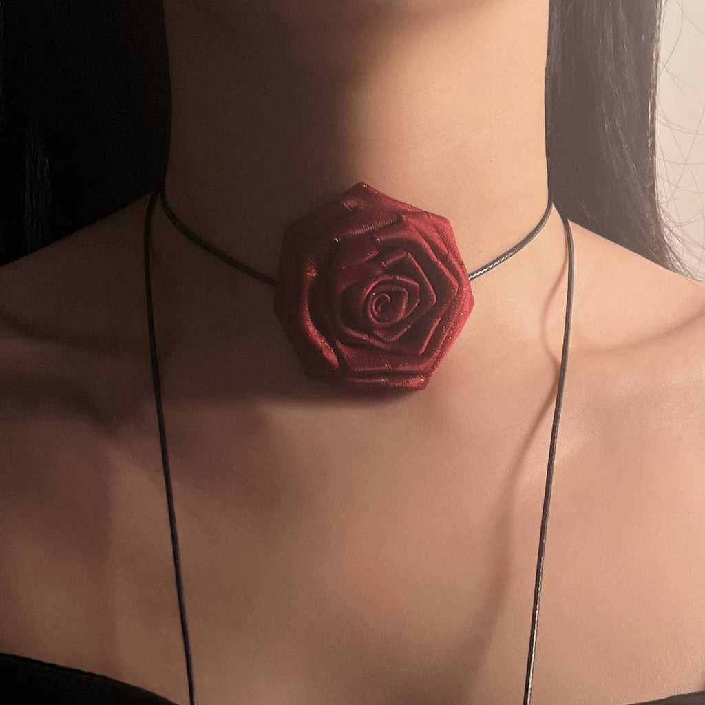 Romantic Necklace for Special Moments