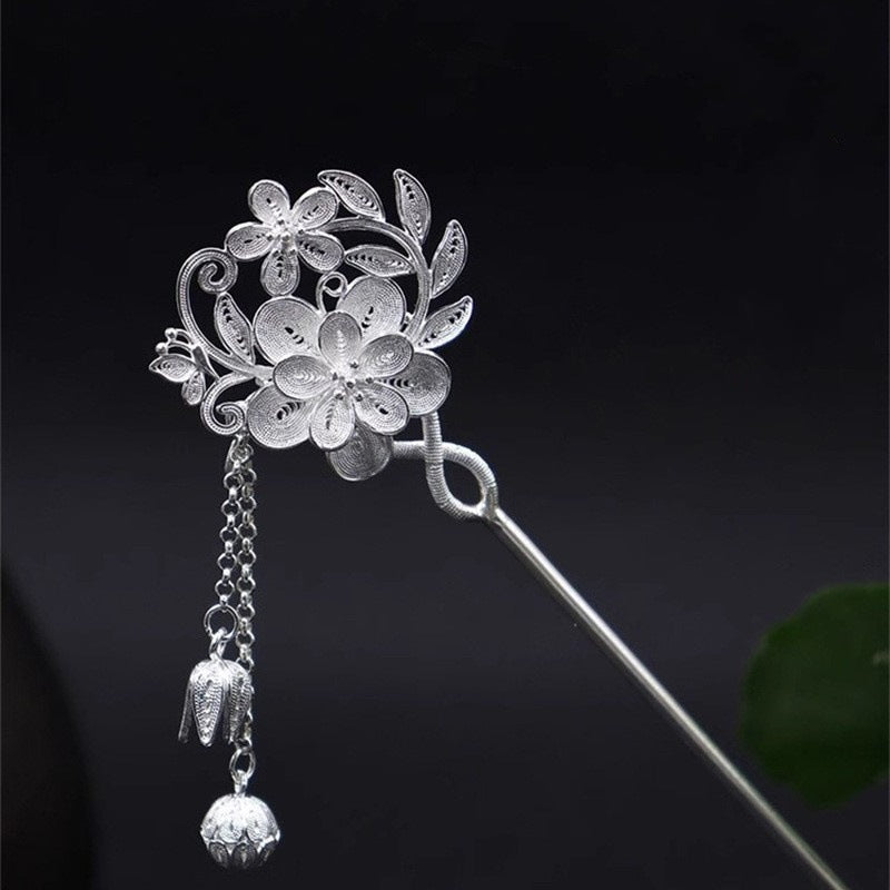 Stunning Silver Piece for Daily Wear