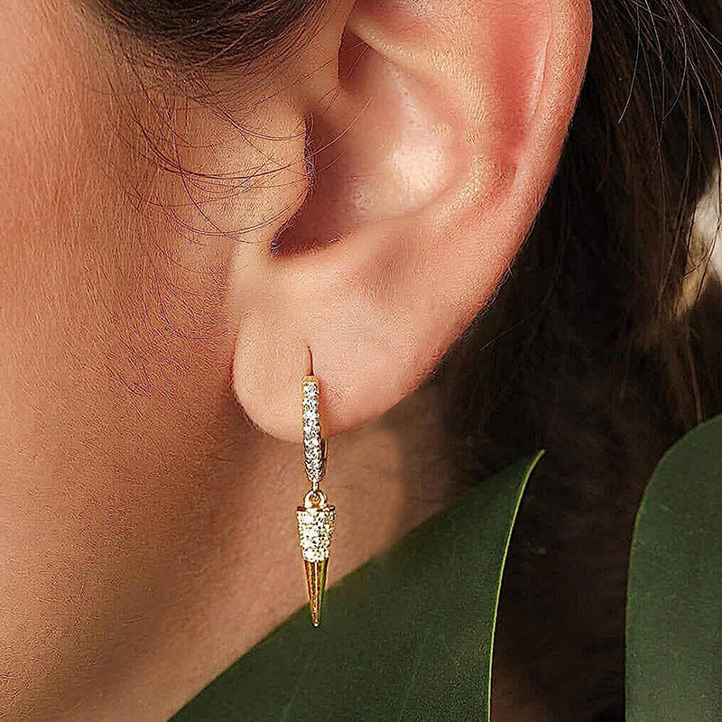 Charming Earring for Any Occasion