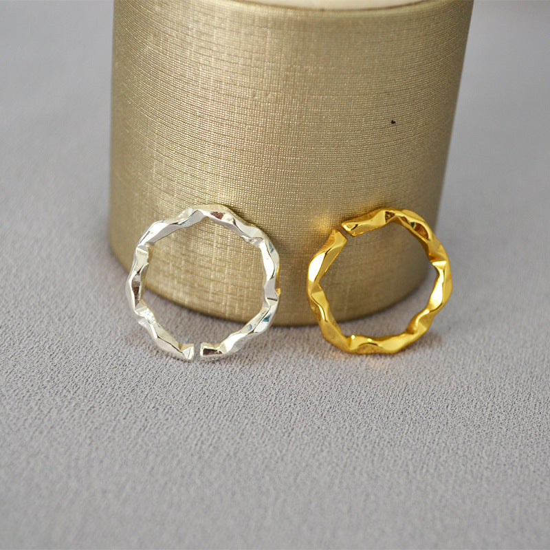 Romantic Gold Ring for Special Moments