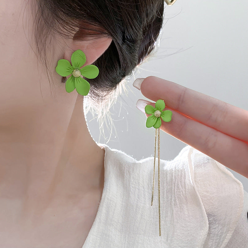 Stunning Earring for Daily Wear