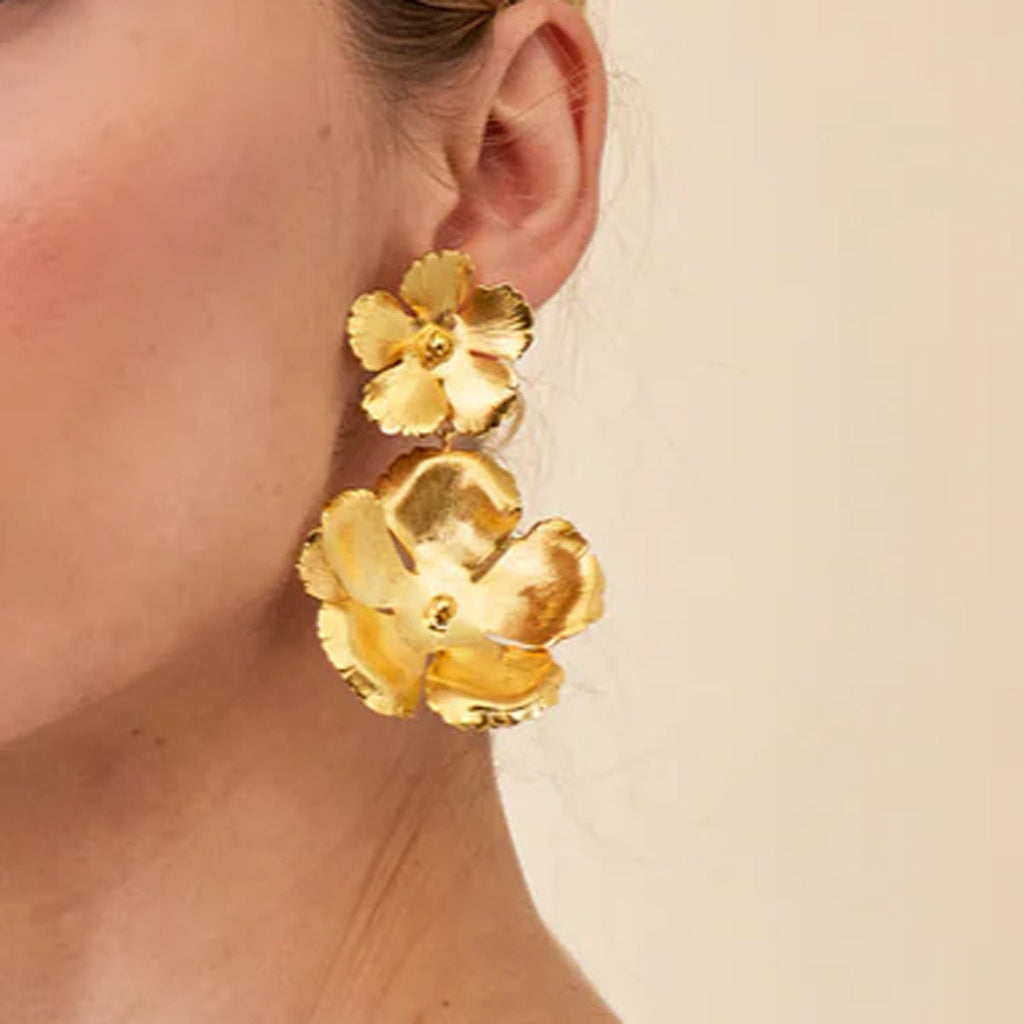 Stunning Earring for Daily Wear