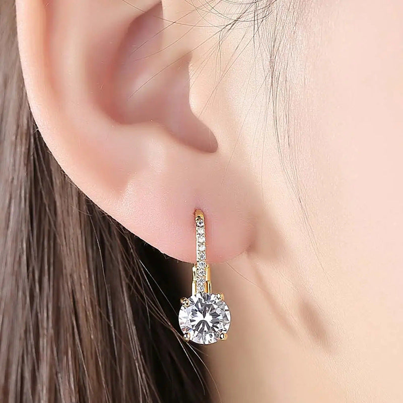Charming Piece for Any Occasion