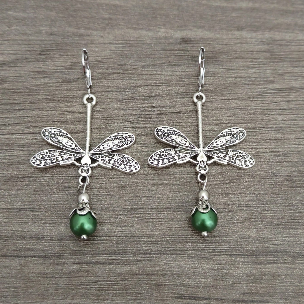 Beautiful Pearl Earring with Unique Style