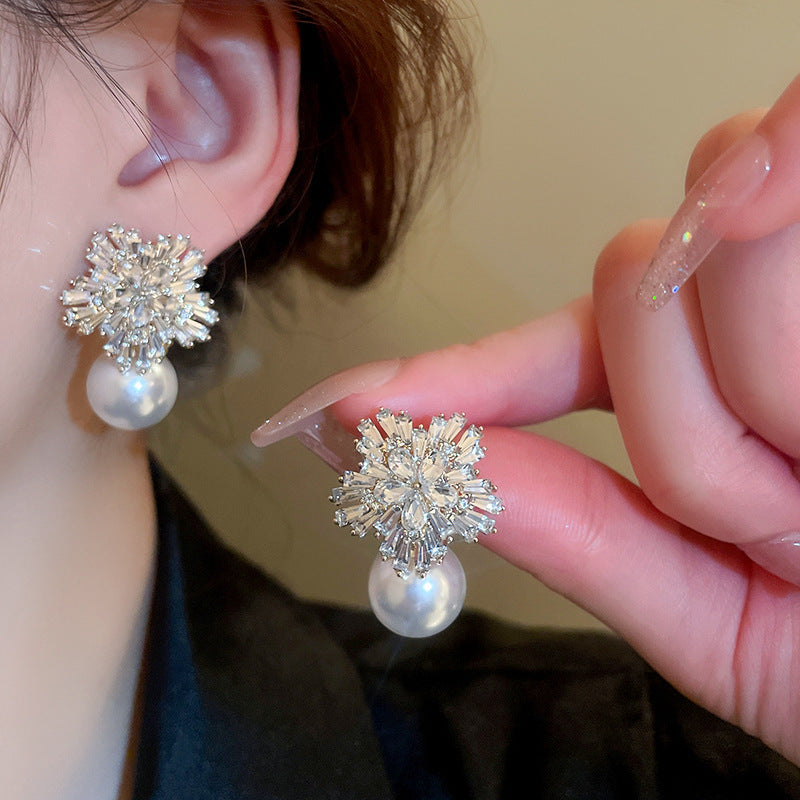 Stunning Pearl Earring for Daily Wear