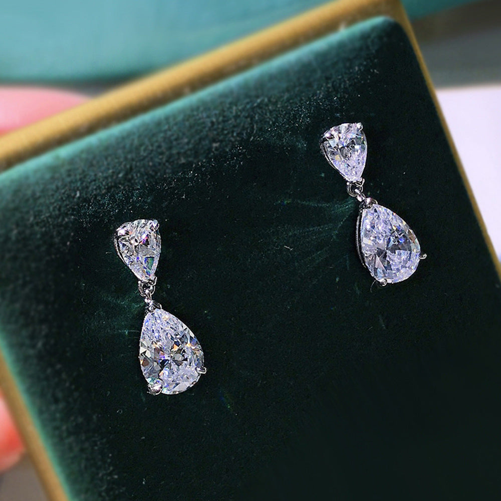 Beautiful Earring with Unique Style
