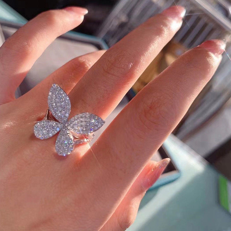 Stunning Ring for Daily Wear