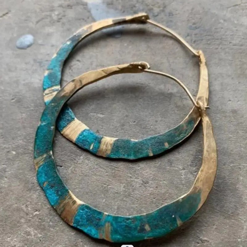 Vintage Handmade Gold Earring