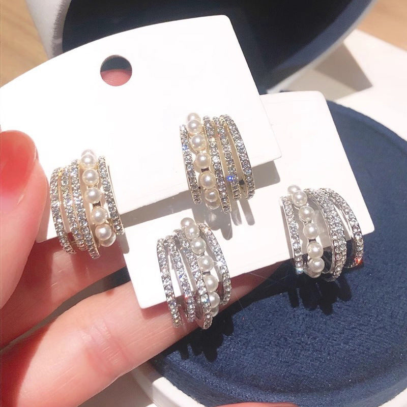 Romantic Earring for Special Moments