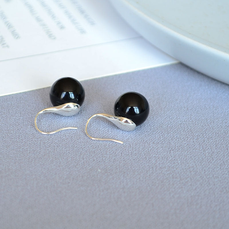 Romantic Silver Earring for Special Moments