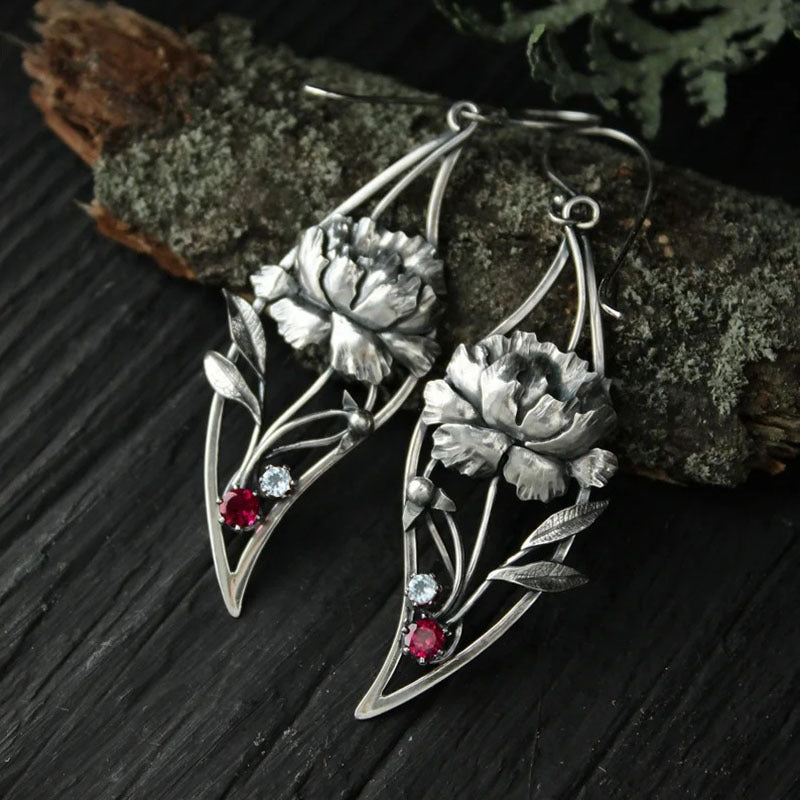 Elegant Silver Earring for Every Occasion