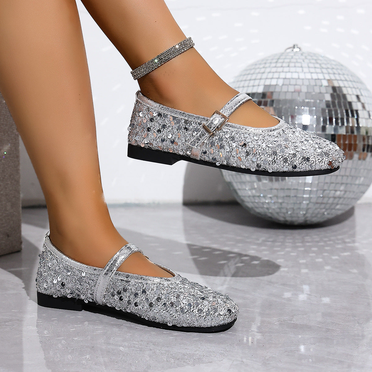 Graceful Orthopedic Shoes for Modern Look