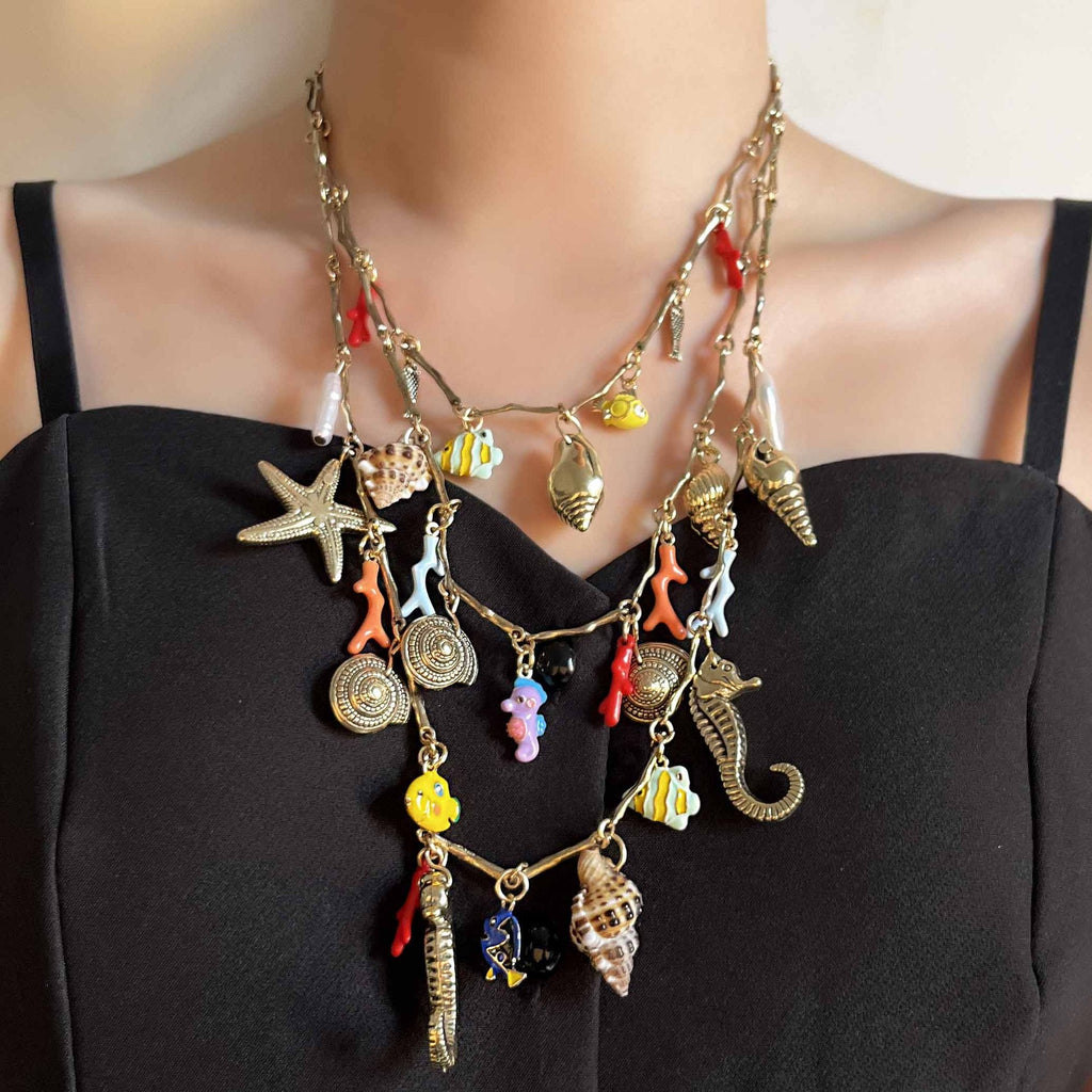 Classic Pearl Necklace with Timeless Appeal