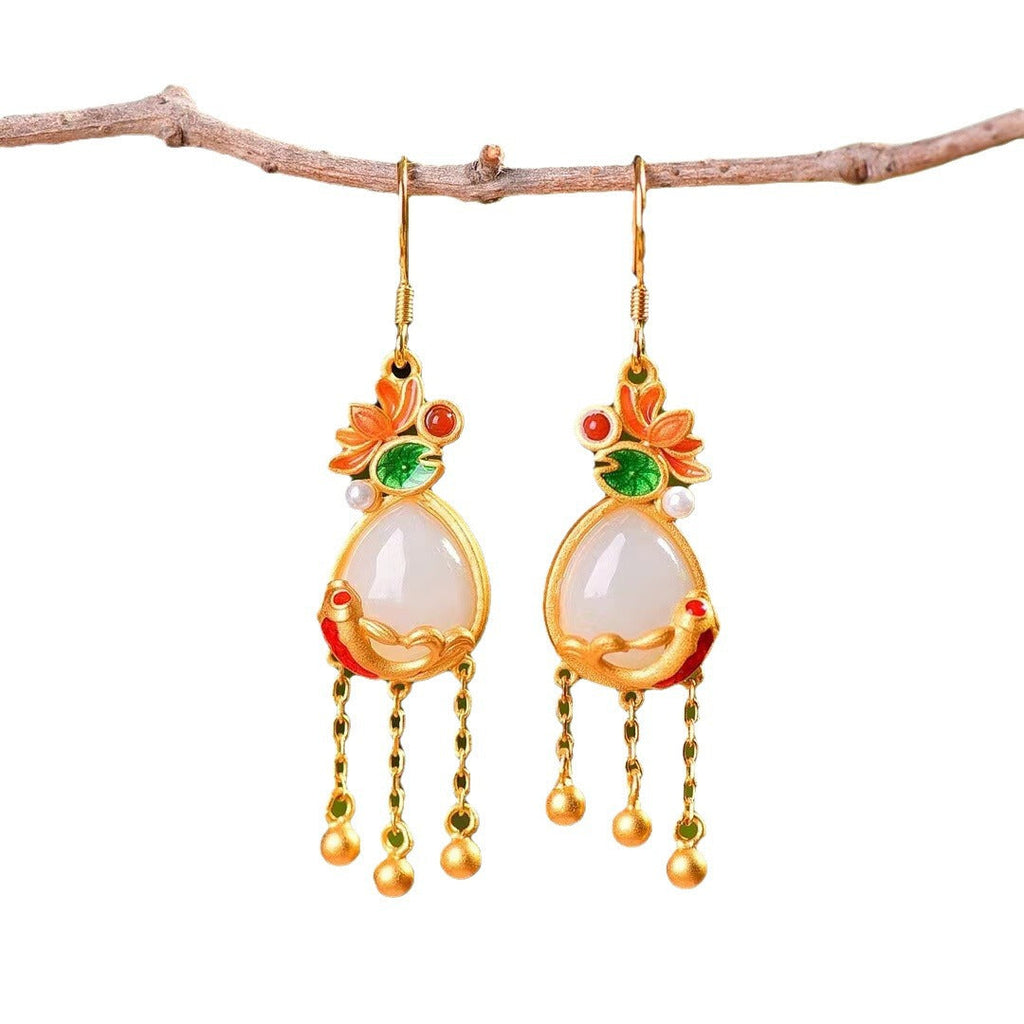 Elegant Silver Earring for Every Occasion
