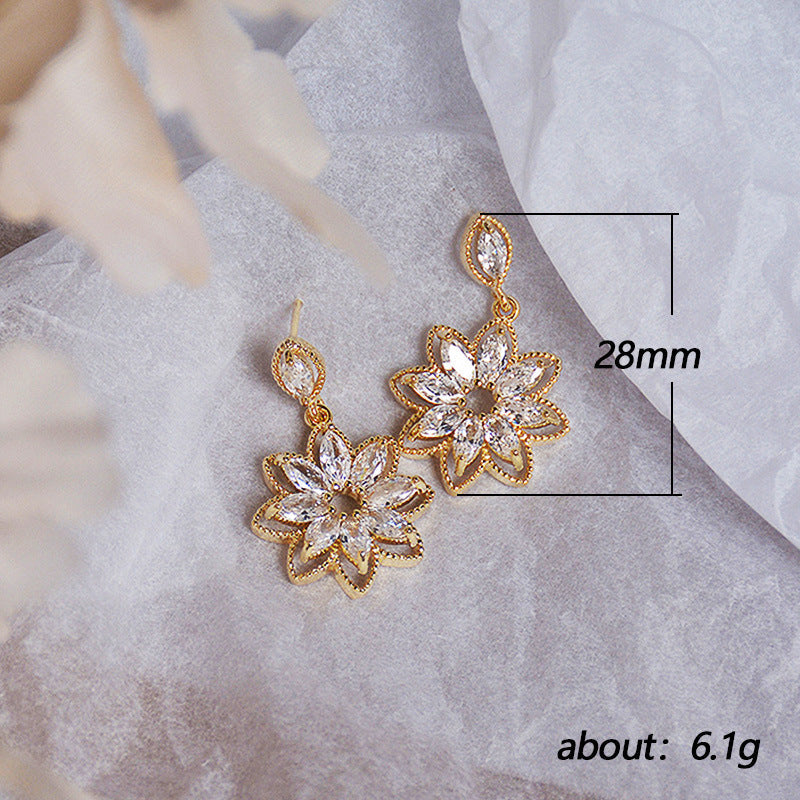 Elegant Earring for Every Occasion