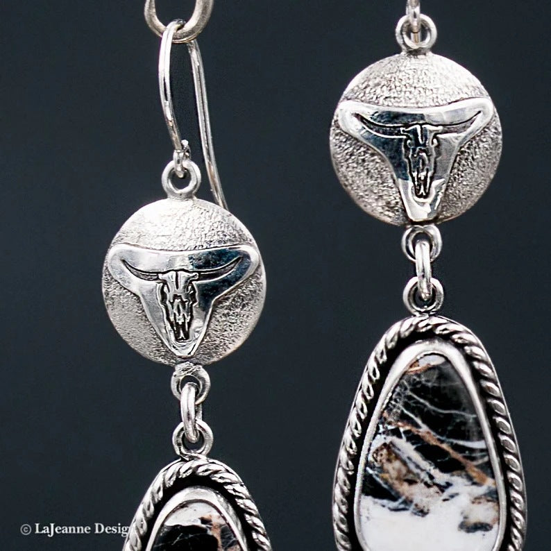 Elegant Silver Earring for Every Occasion