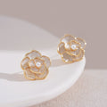Classic Pearl Earring with Timeless Appeal