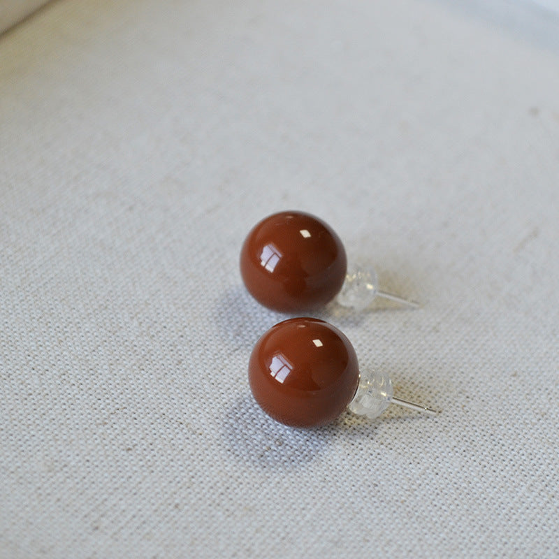 Charming Silver Earring for Any Occasion