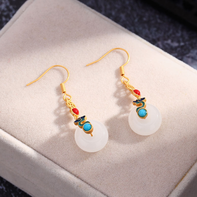 Beautiful Gold Earring with Unique Style
