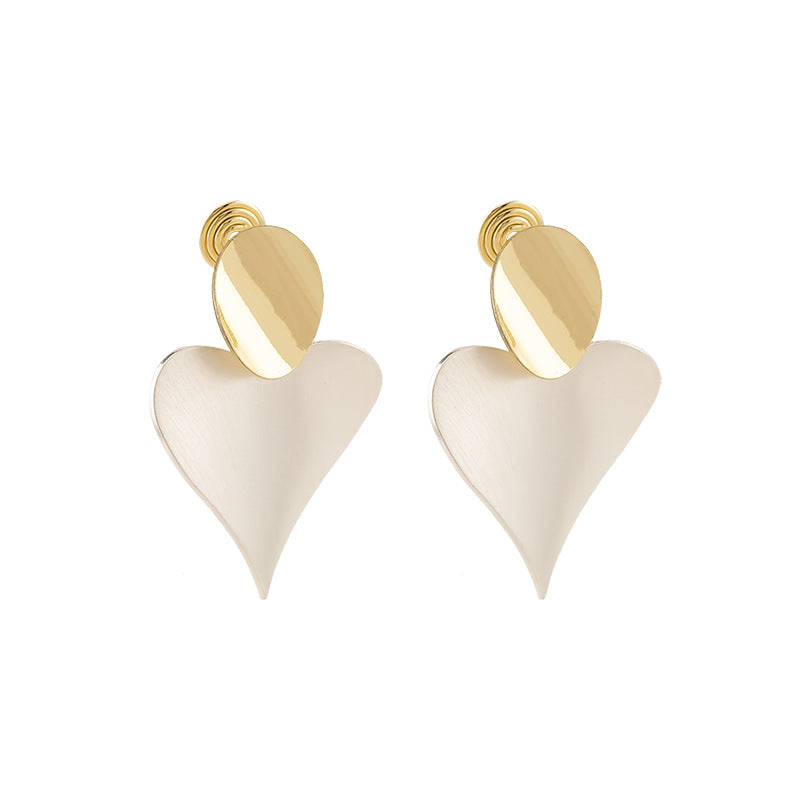 Romantic Earring for Special Moments