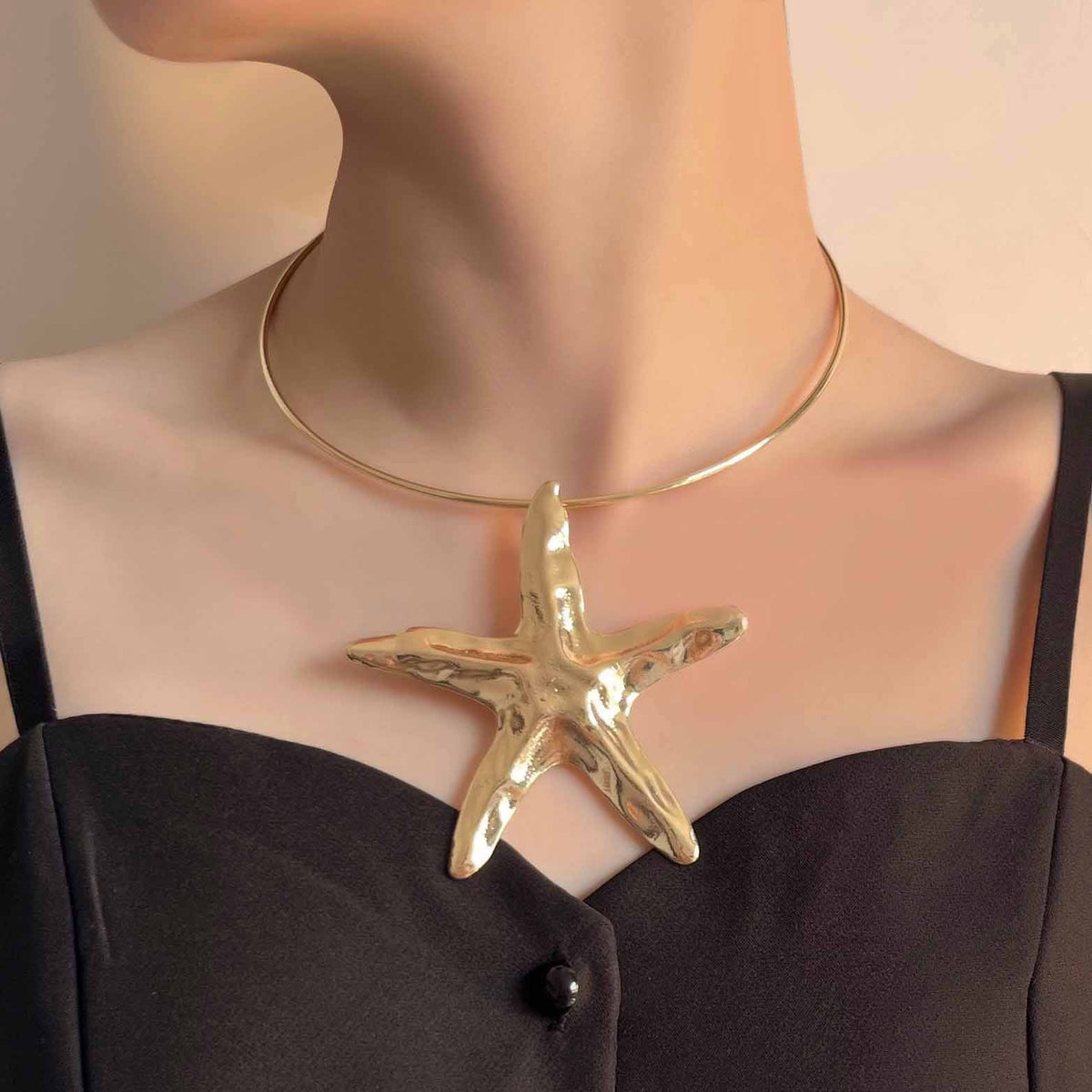 Romantic Pendant for Special Moments