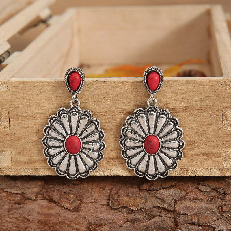 Charming Earring for Any Occasion