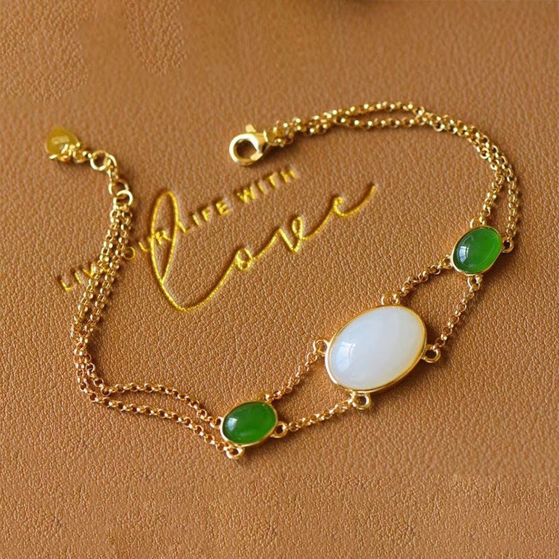 Beautiful Gold Chain with Unique Style