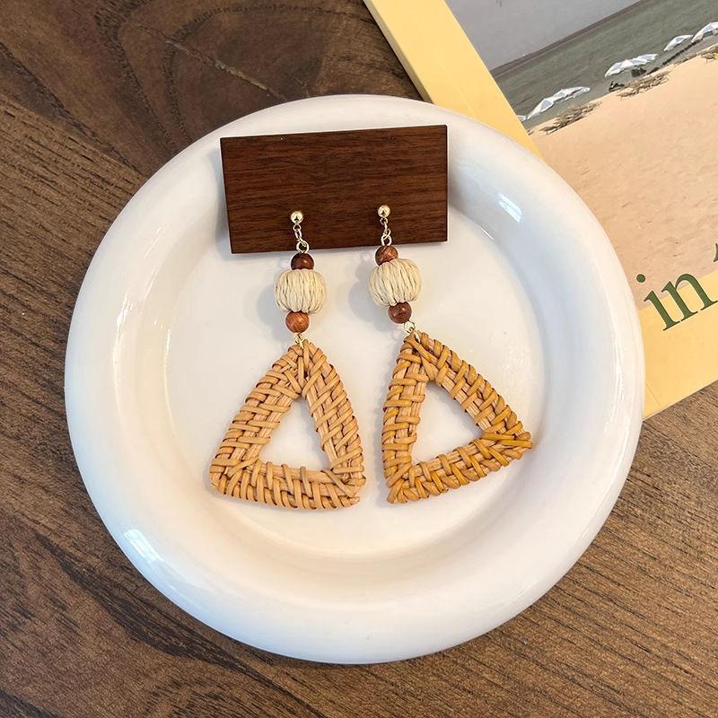 Elegant Piece for Every Occasion