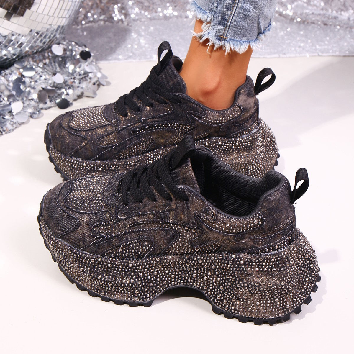 Chic Orthopedic Sneakers with Unique Design
