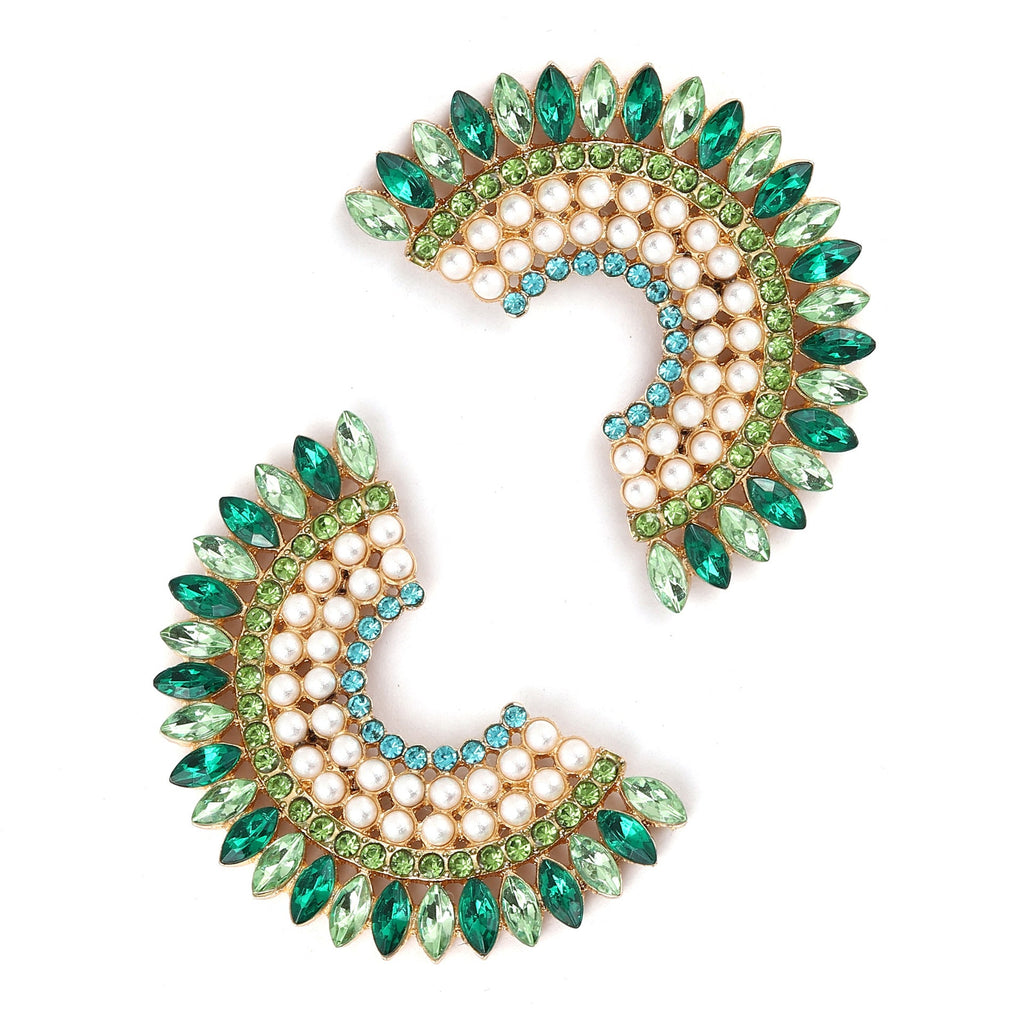 Classic Pearl Earring with Timeless Appeal