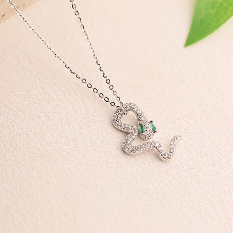 Charming Necklace for Any Occasion