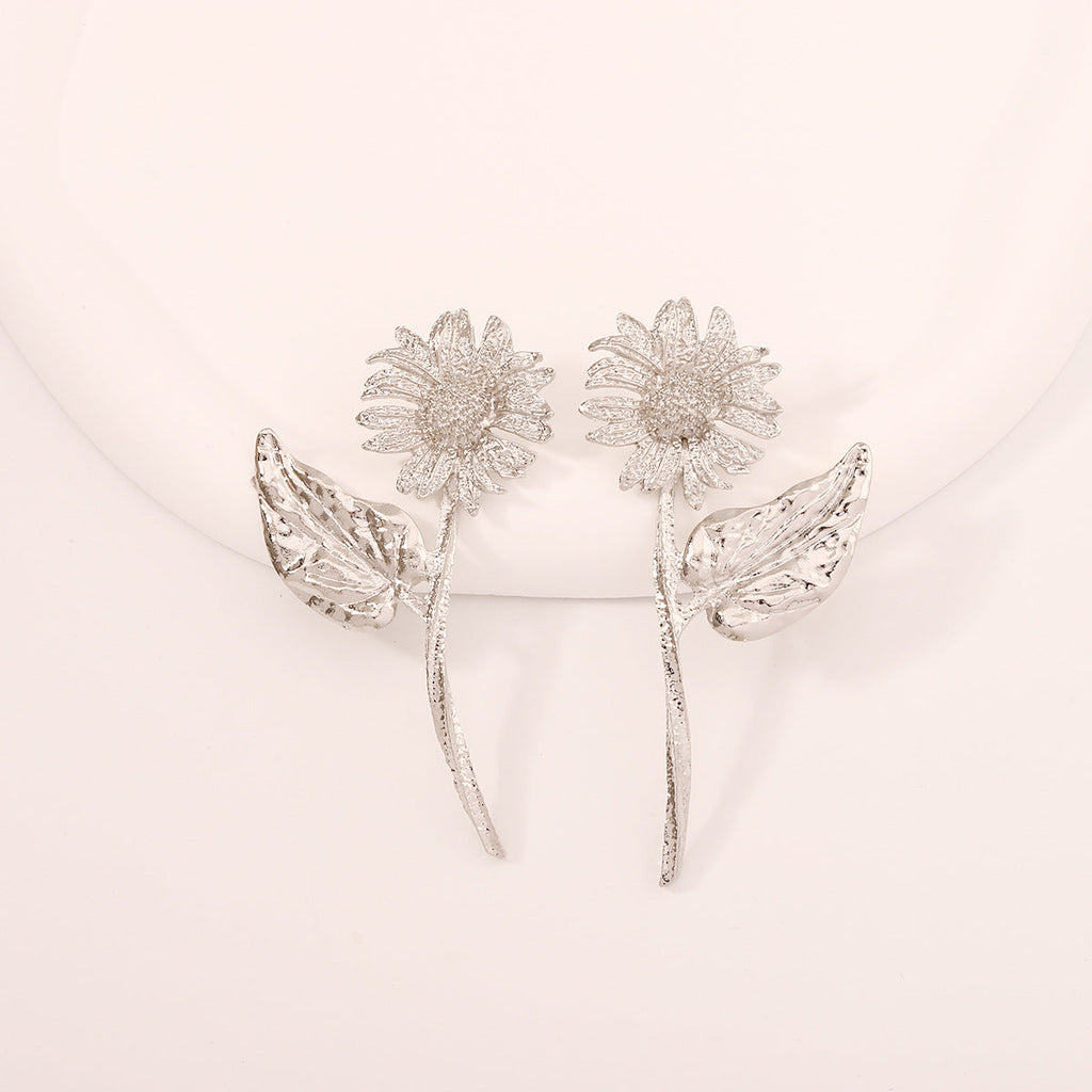 Elegant Earring for Every Occasion