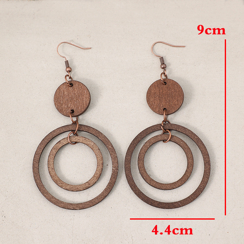 Charming Earring for Any Occasion