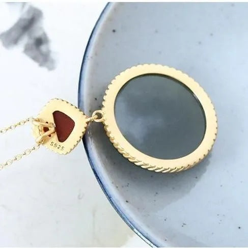 Charming Silver Necklace for Any Occasion