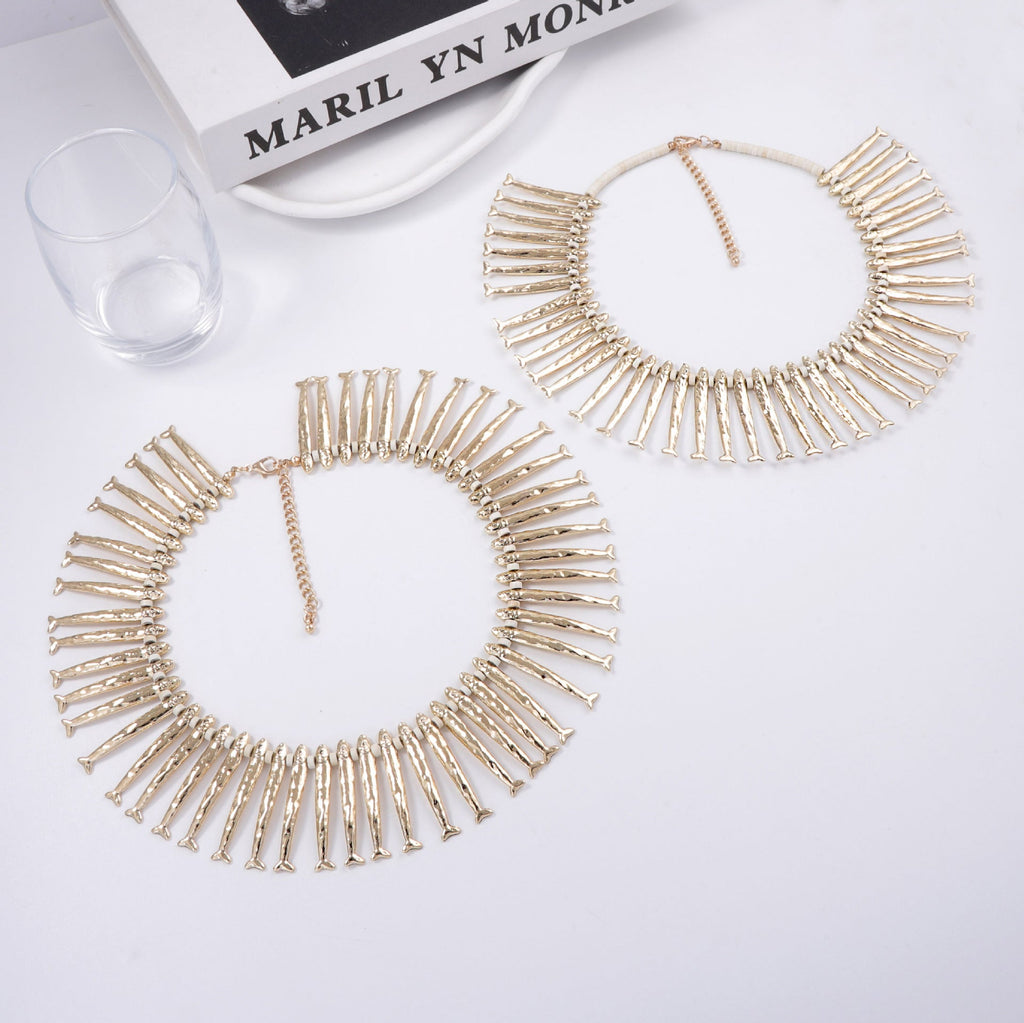 Classic Gold Necklace with Timeless Appeal