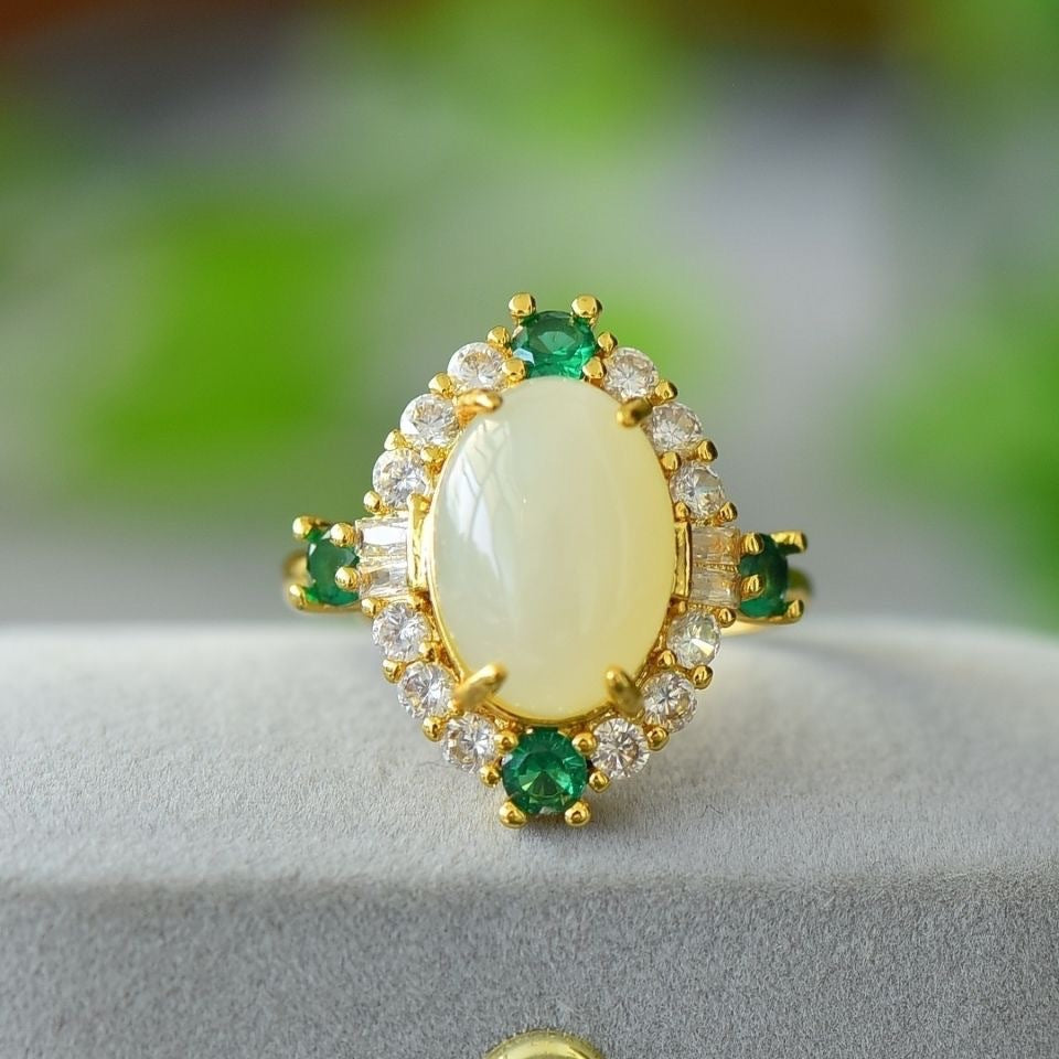 Romantic Silver Ring for Special Moments