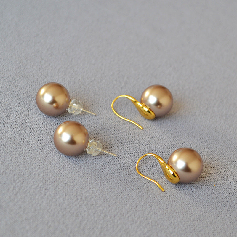 Romantic Silver Earring for Special Moments