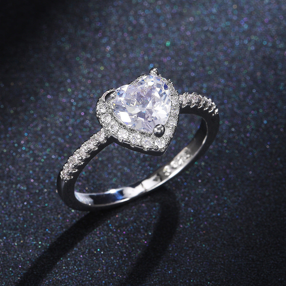 Charming Silver Ring for Any Occasion