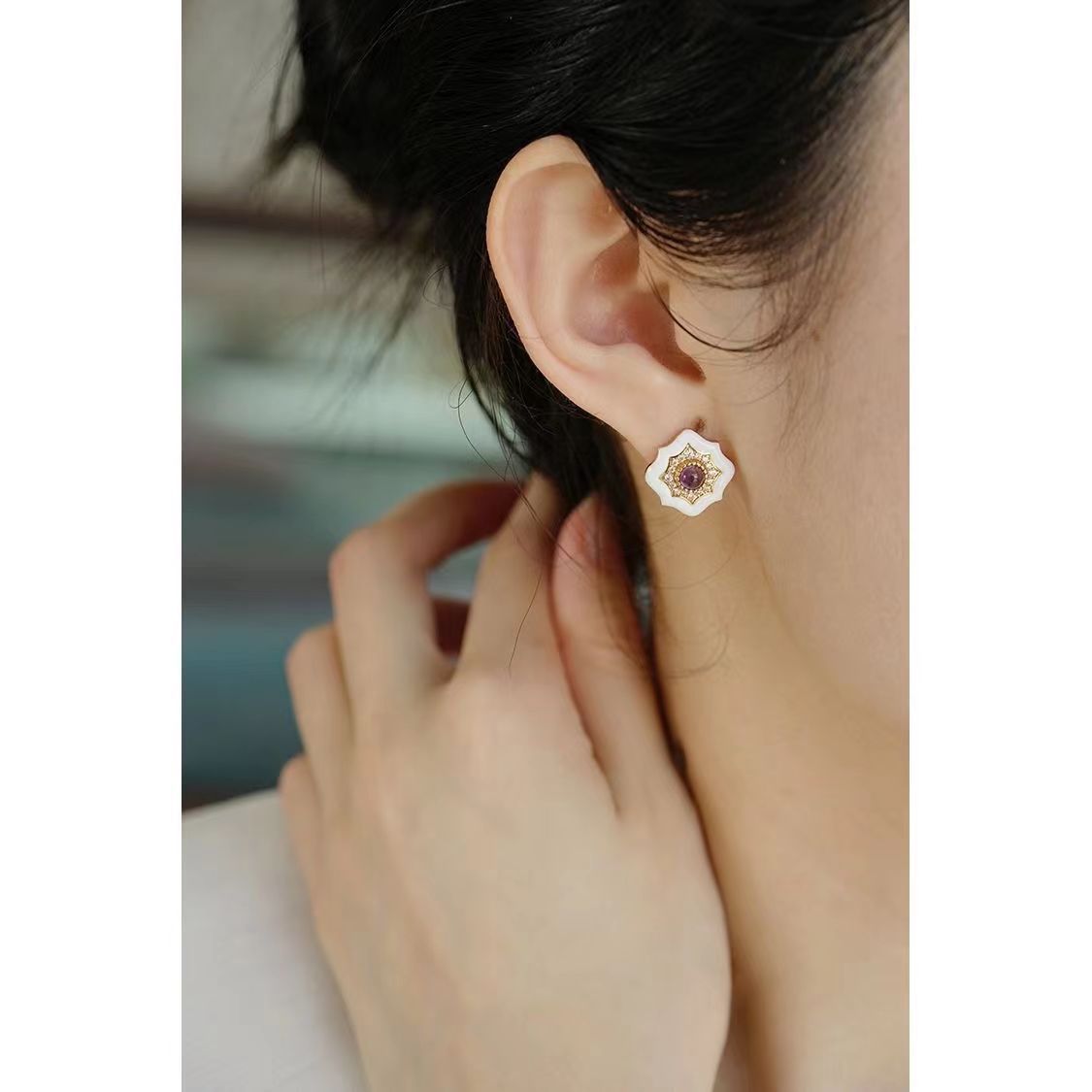 Elegant Earring for Every Occasion