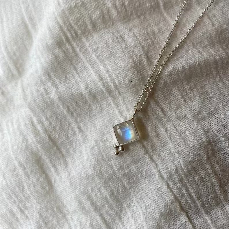 Classic Necklace with Timeless Appeal