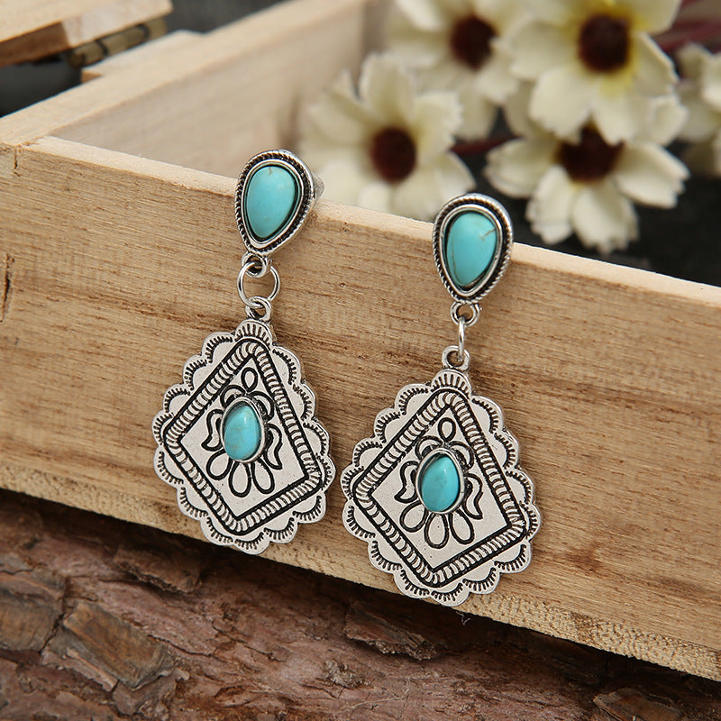 Vintage Handmade Earring