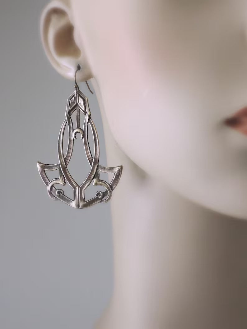 Vintage Handmade Earring